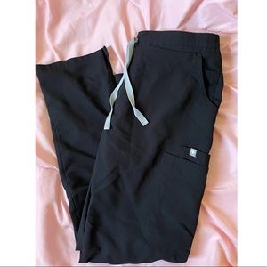 FIGS scrub bottoms size S- petite